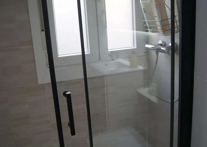 Nuevo, Luminoso, Reformado, Cerca Del Casco Viejo * ビルバオ