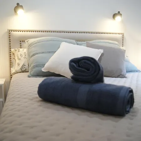 Apartament Nuevo, Luminoso, Reformado, Cerca Del Casco Viejo *