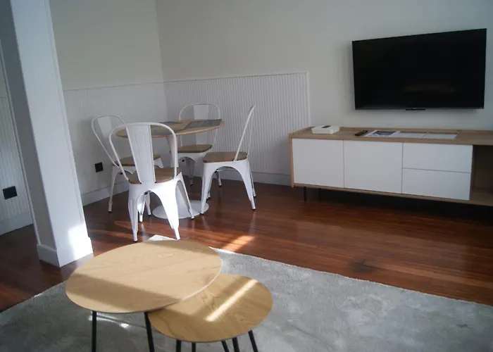 Apartment Nuevo, Luminoso, Reformado, Cerca Del Casco Viejo