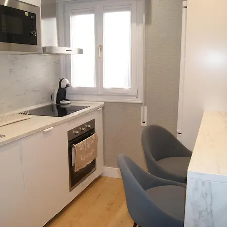 Διαμέρισμα Nuevo, Luminoso, Reformado, Cerca Del Casco Viejo *