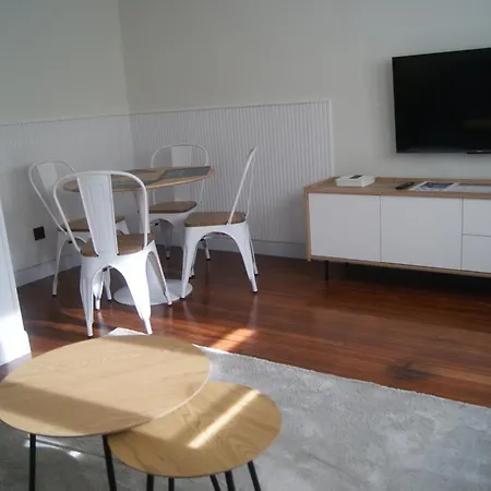 Διαμέρισμα Nuevo, Luminoso, Reformado, Cerca Del Casco Viejo